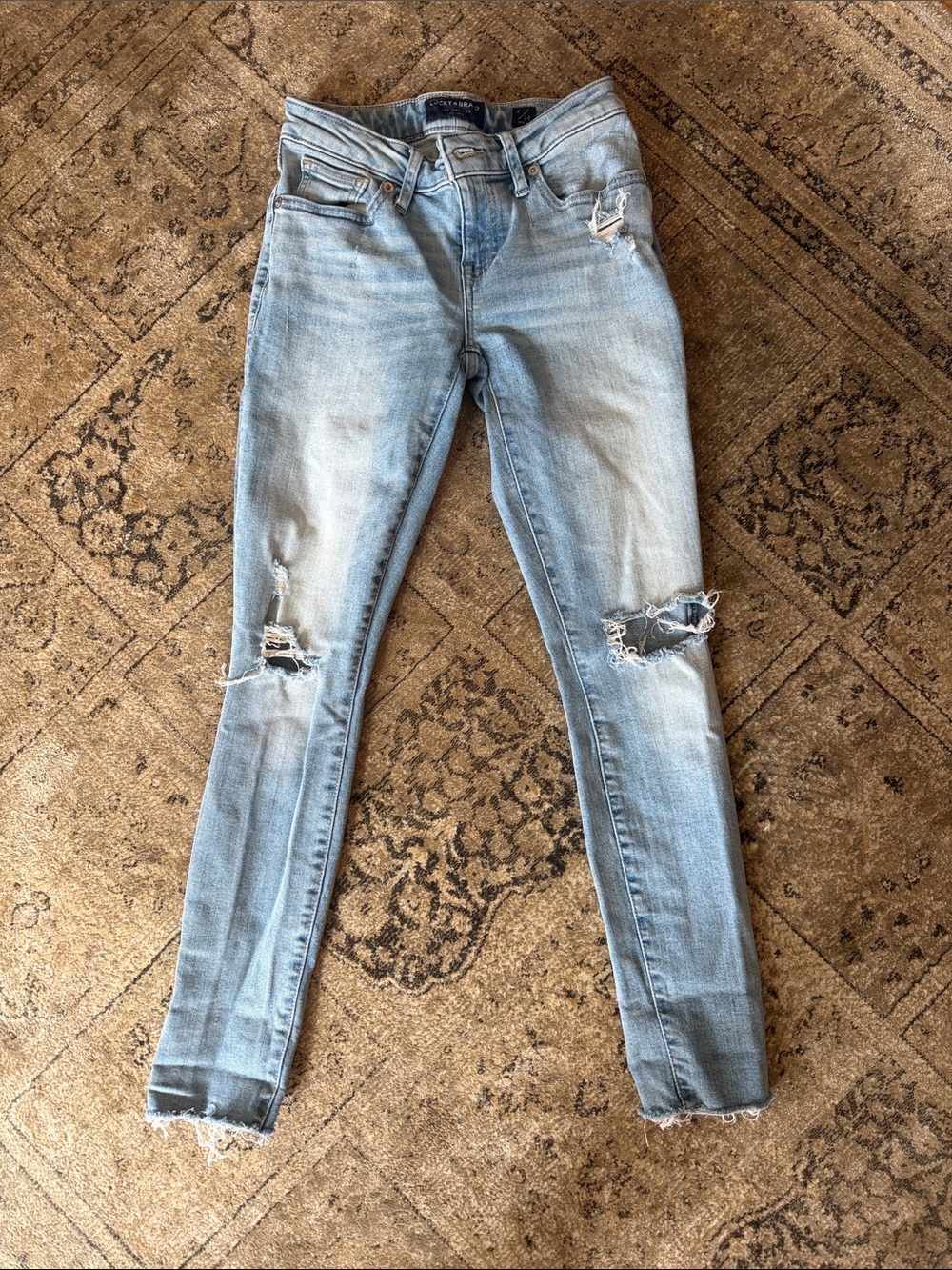 Lucky Brand Light Wash Ripped Skinny Jeans